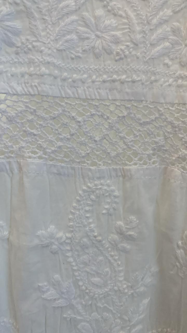 Chikan Kurti 811