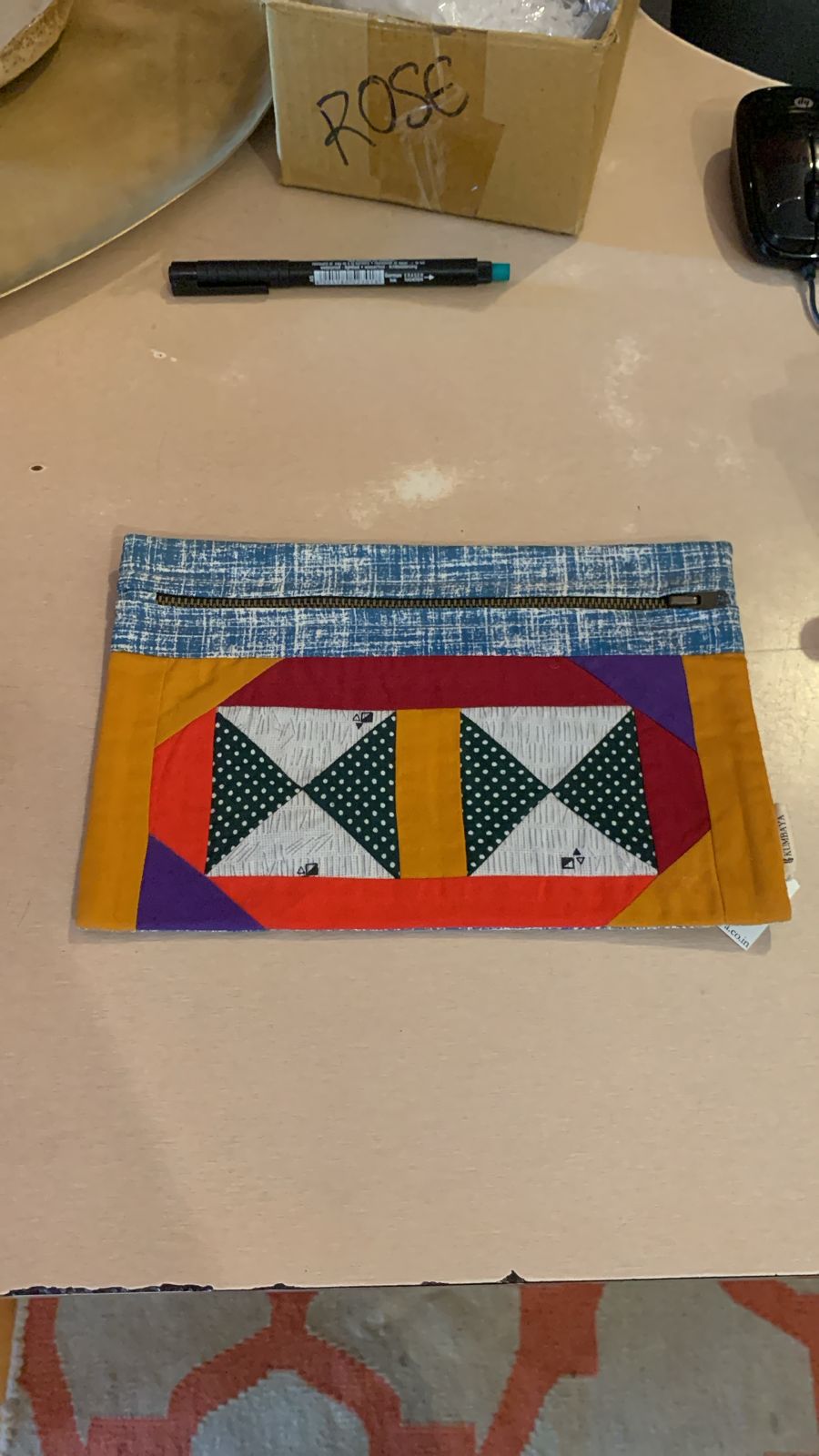 Kumbaya Pouch 3001