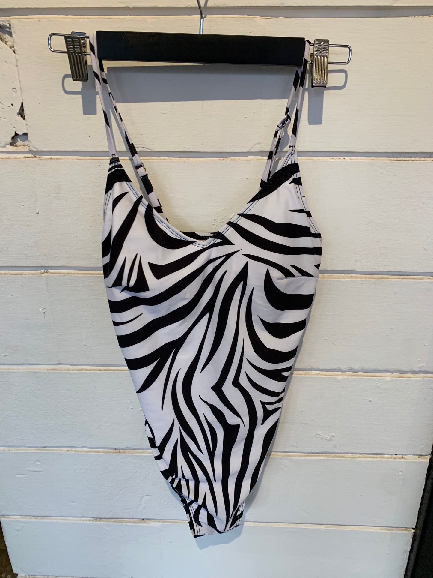 Zebra Body and Wrap 2110