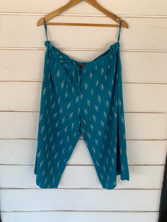 Blue Patterns Ikat Capri Pants 1101