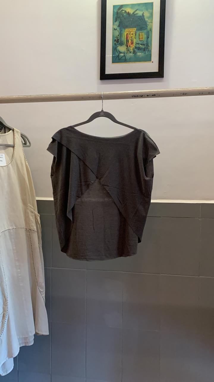 Grey Back Open Top 845