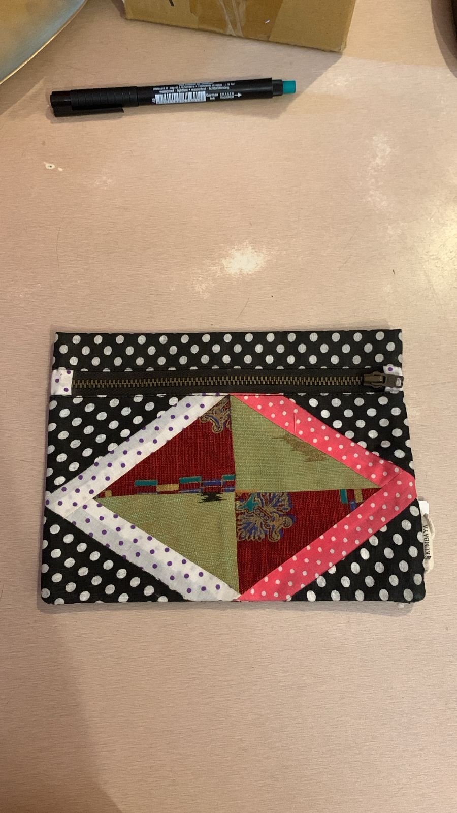 Kumbaya Pouch 3002