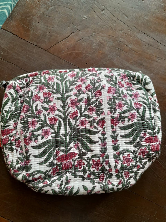 Quilted Pouches (Set of 3) 3911