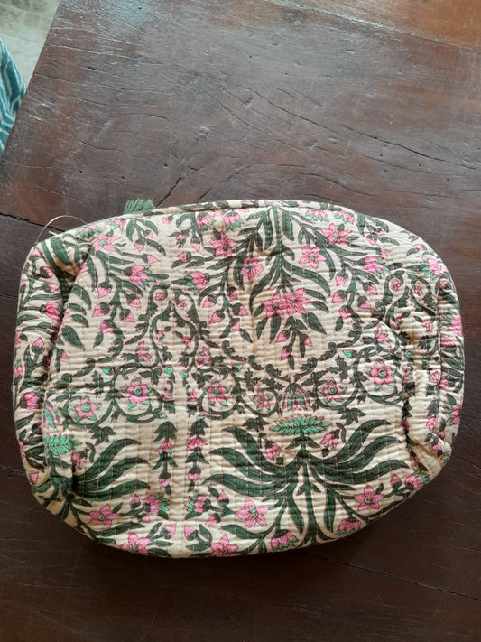 Quilted Pouches (Set of 3) 3914