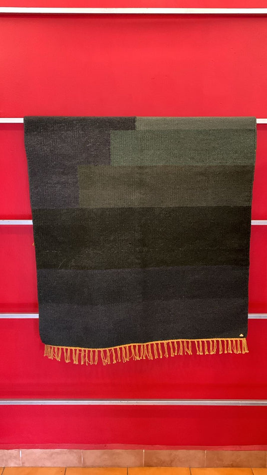 Small Rug 5104